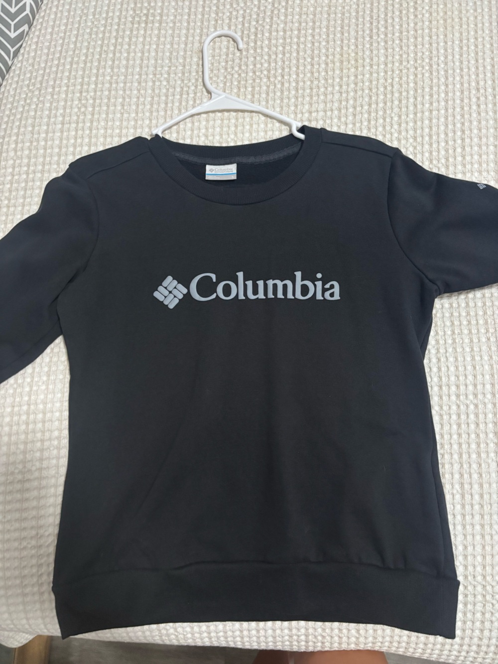 Columbia Pull Over